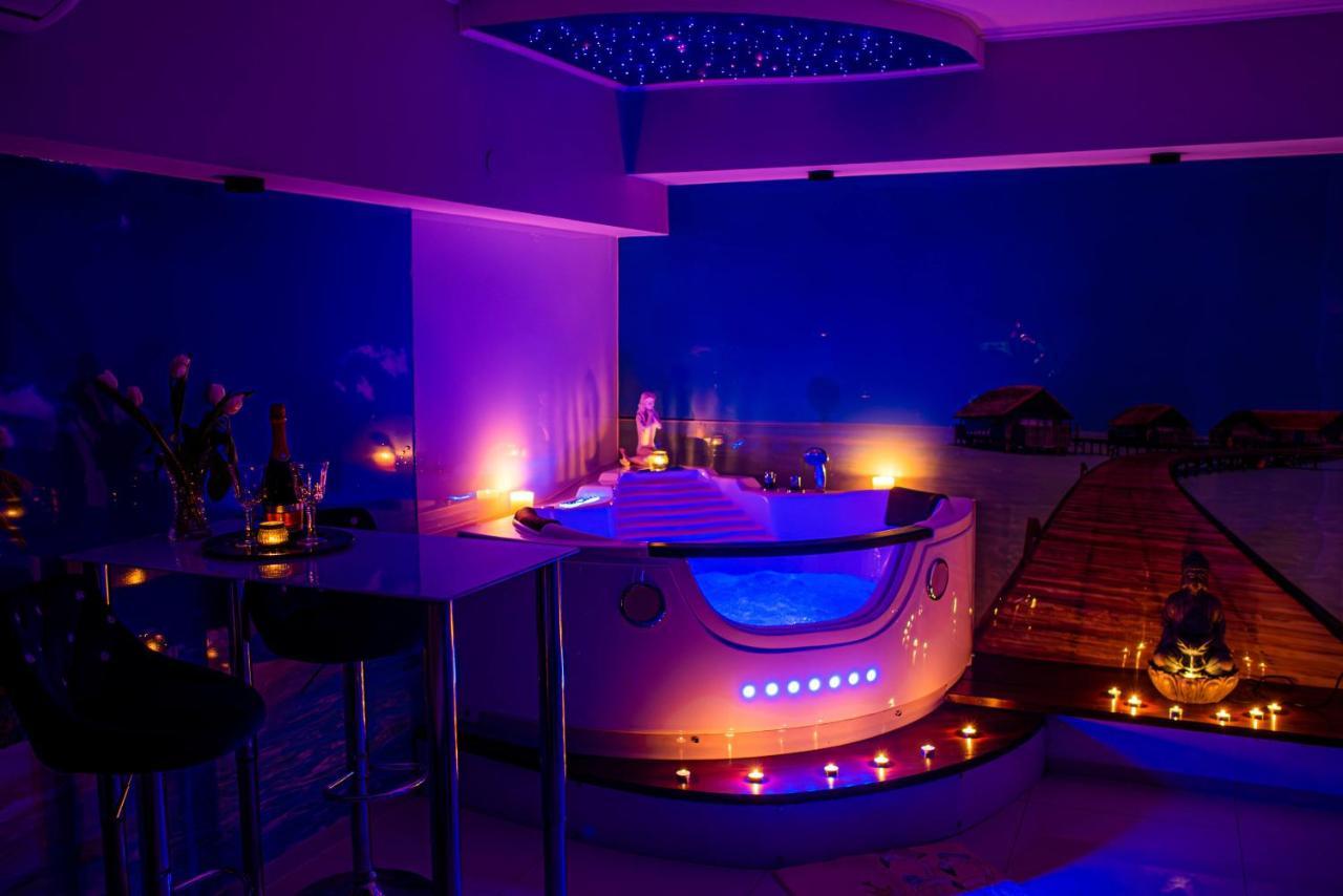 Jacuzzi Apartment Zen Krasków Εξωτερικό φωτογραφία