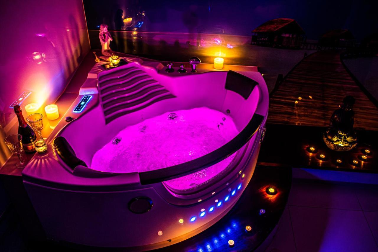 Jacuzzi Apartment Zen Krasków Εξωτερικό φωτογραφία