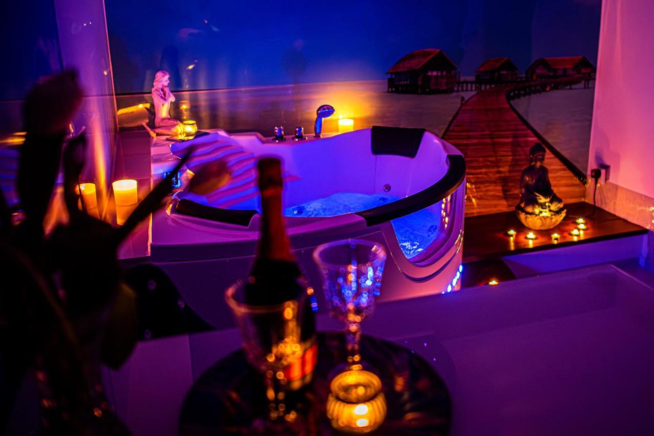Jacuzzi Apartment Zen Krasków Εξωτερικό φωτογραφία