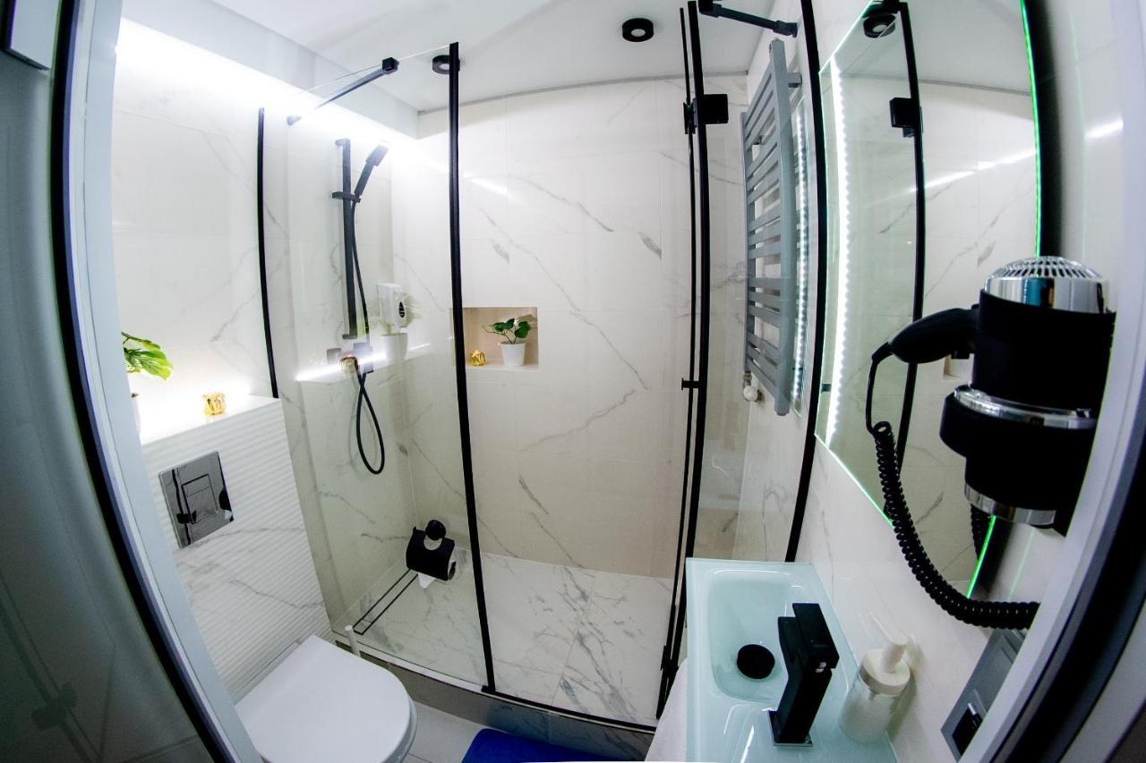 Jacuzzi Apartment Zen Krasków Εξωτερικό φωτογραφία